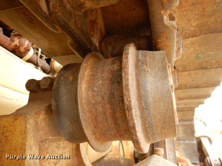 image for item DR2003 1990 Case 1550  dozer