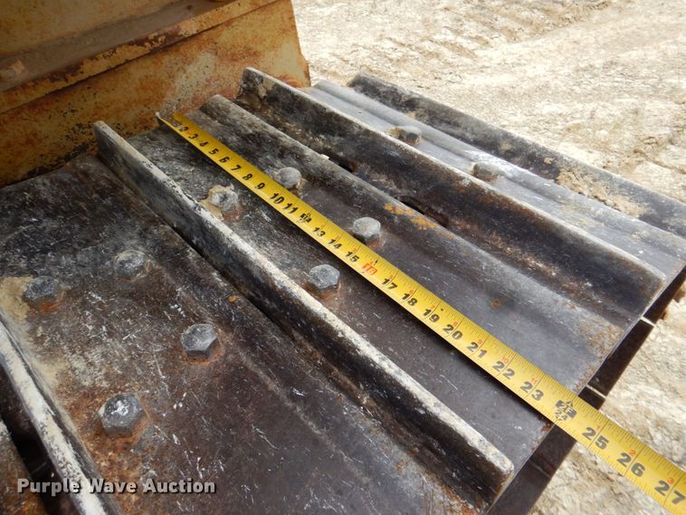 image for item DR2003 1990 Case 1550  dozer