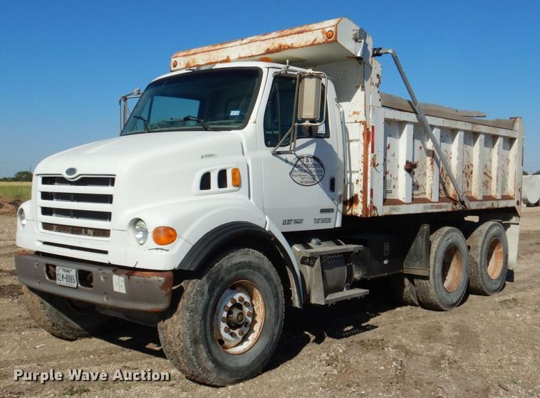 image for item DR2073 2005 Sterling L7500  dump truck