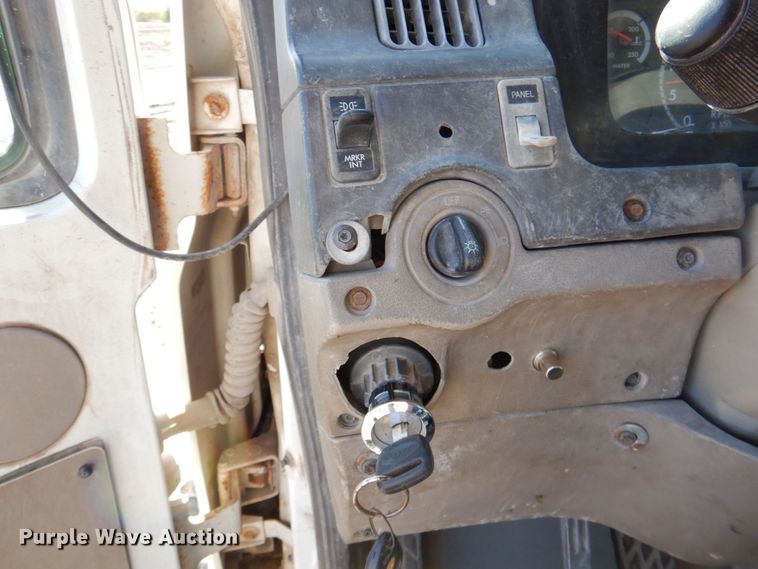 image for item DR2073 2005 Sterling L7500  dump truck