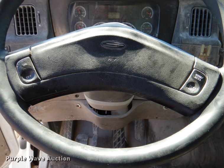 image for item DR2073 2005 Sterling L7500  dump truck