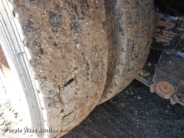 image for item DR2073 2005 Sterling L7500  dump truck