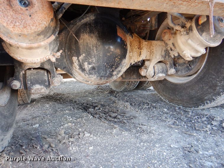 image for item DR2073 2005 Sterling L7500  dump truck