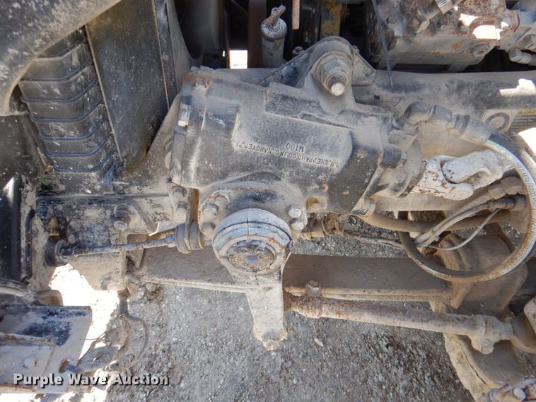 image for item DR2075 2002 Kenworth T300  water truck