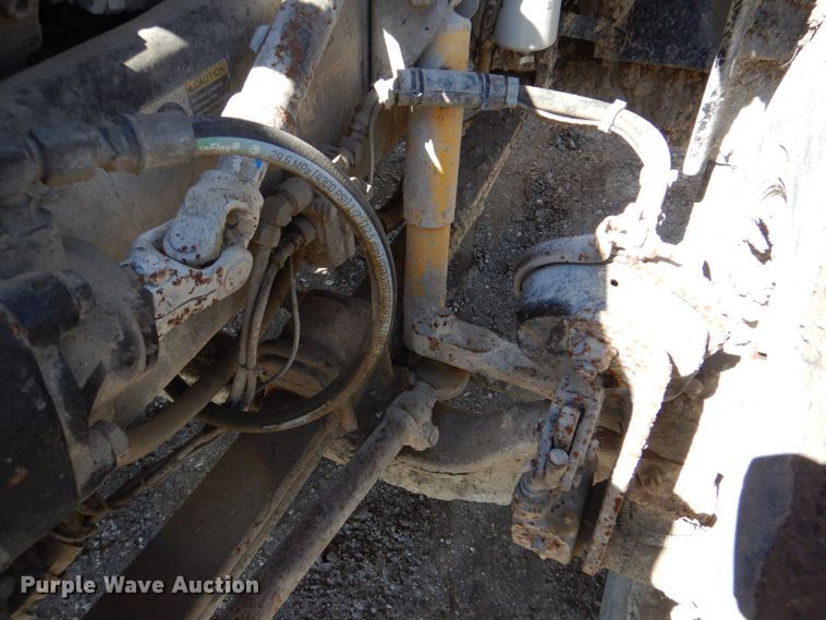 image for item DR2075 2002 Kenworth T300  water truck