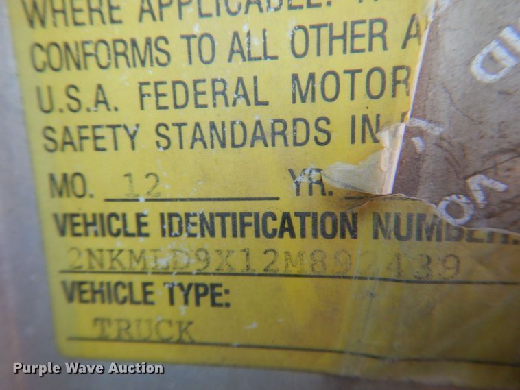 image for item DR2075 2002 Kenworth T300  water truck