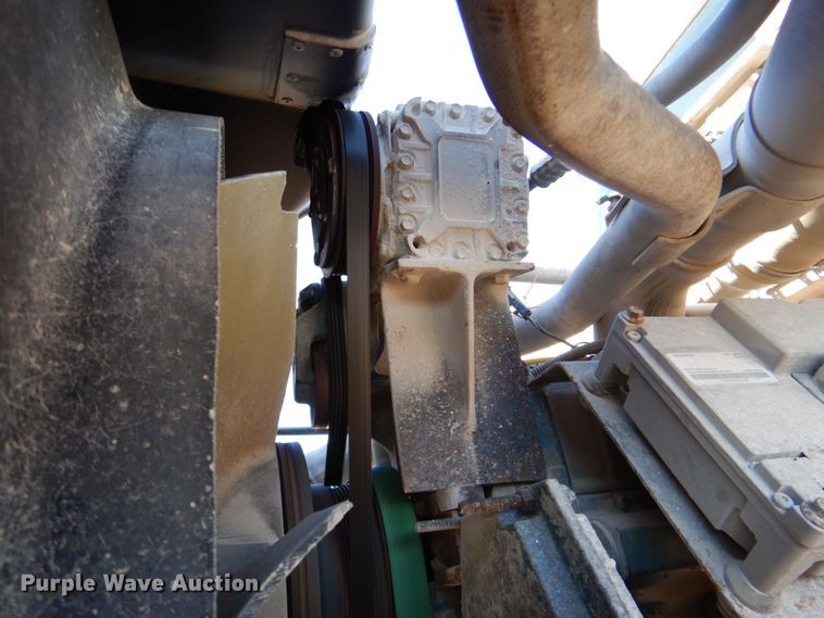 image for item DR2076 2000 International 2574  water truck