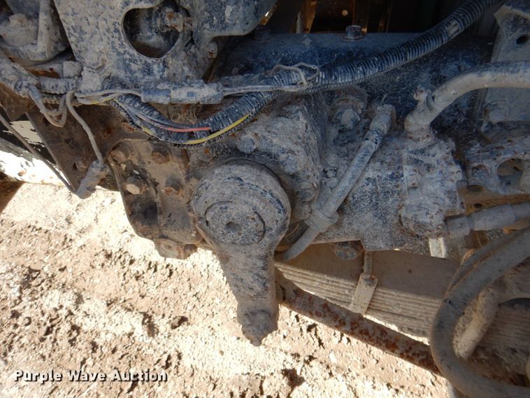 image for item DR2076 2000 International 2574  water truck