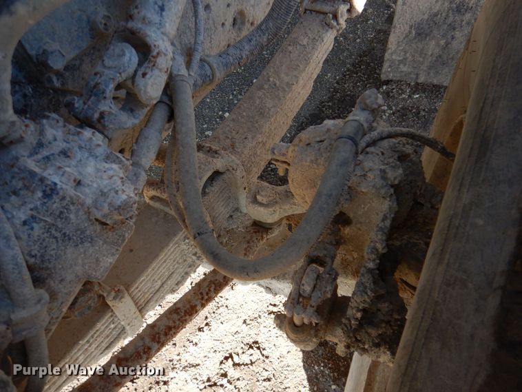 image for item DR2076 2000 International 2574  water truck