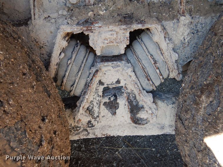 image for item DR2076 2000 International 2574  water truck