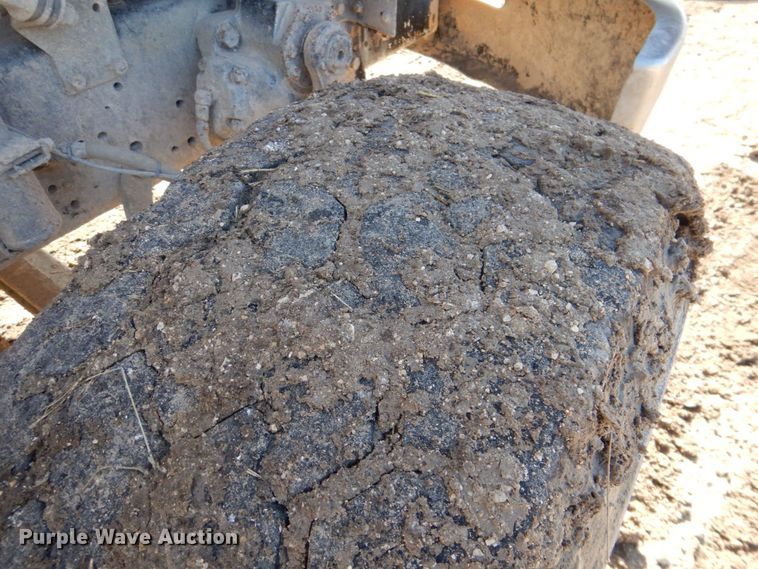 image for item DR2076 2000 International 2574  water truck