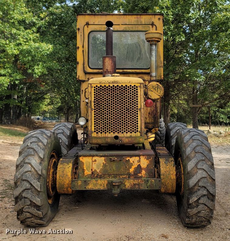 image for item DR3334 1968 Caterpillar 112F  rigid frame motor grader