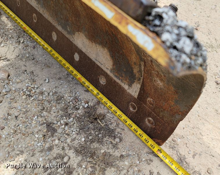 image for item DR3334 1968 Caterpillar 112F  rigid frame motor grader