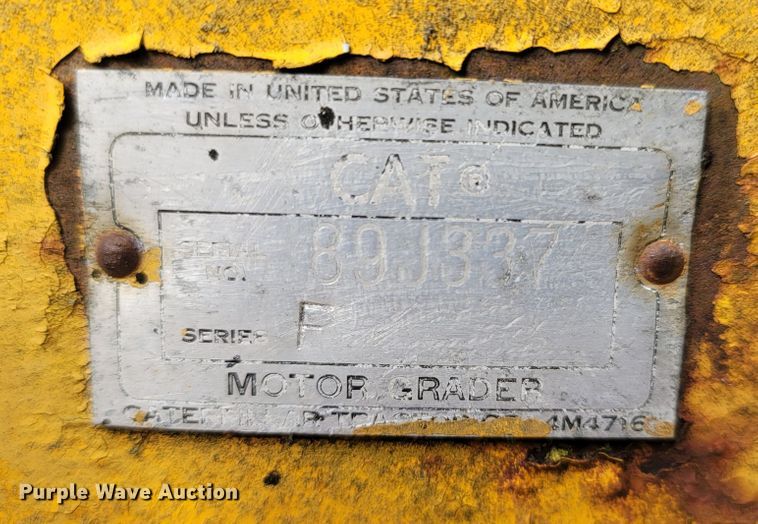 image for item DR3334 1968 Caterpillar 112F  rigid frame motor grader