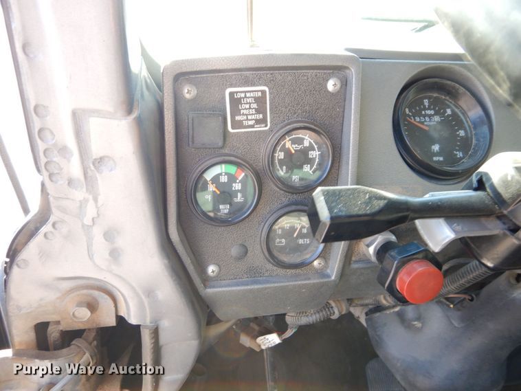 image for item DS1456 1997 Mack RD688S  dump truck