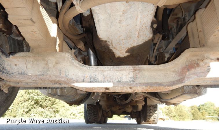 image for item DS1456 1997 Mack RD688S  dump truck