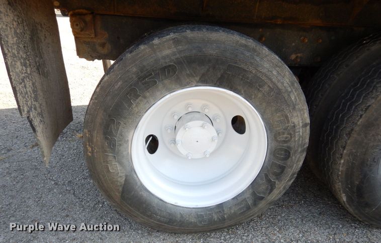 image for item DS1456 1997 Mack RD688S  dump truck