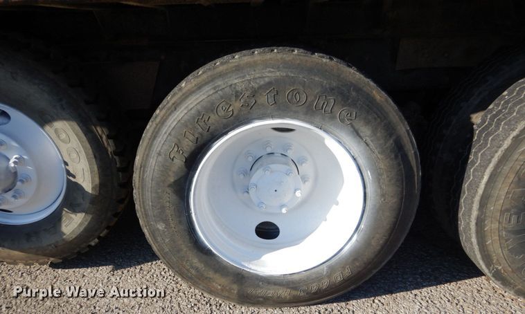 image for item DS1456 1997 Mack RD688S  dump truck