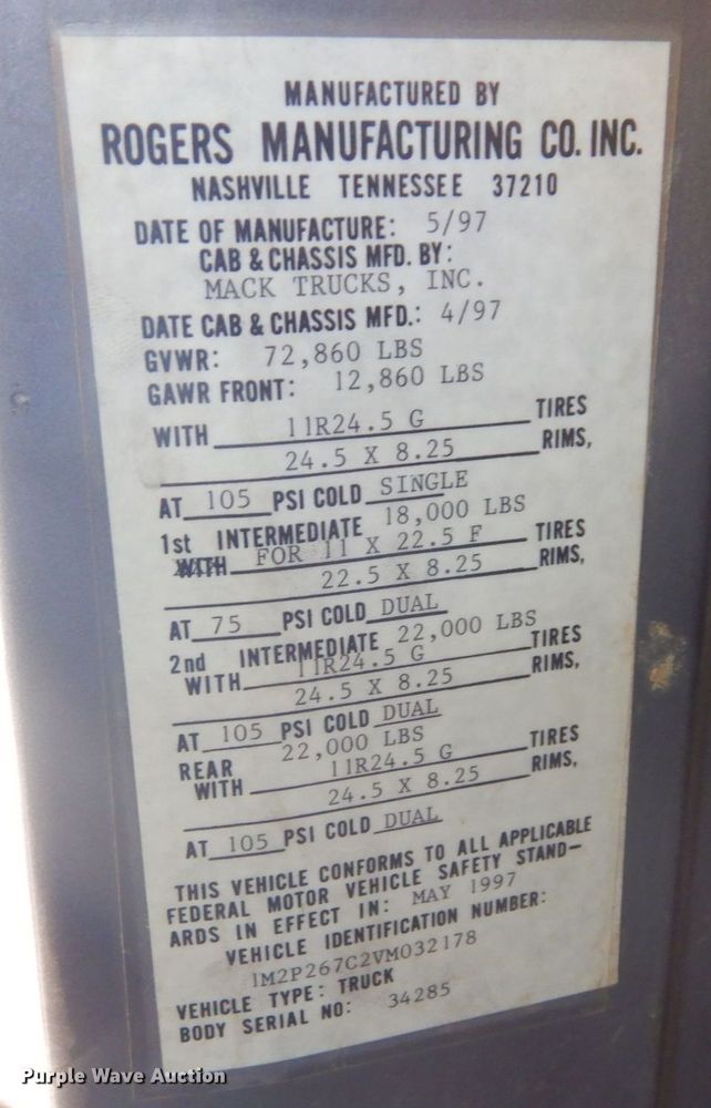 image for item DS1456 1997 Mack RD688S  dump truck