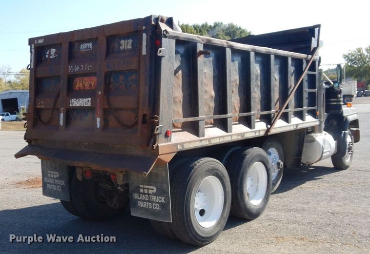 image for item DS1457 1997 Mack RD688S  dump truck