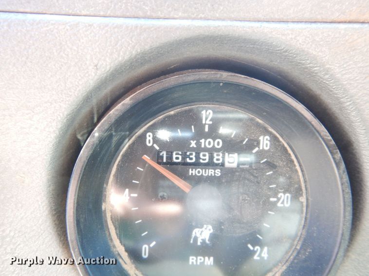 image for item DS1457 1997 Mack RD688S  dump truck