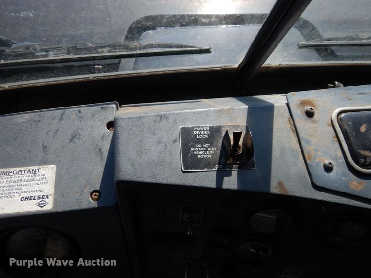 image for item DS1457 1997 Mack RD688S  dump truck