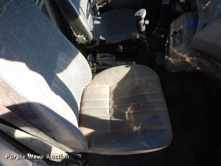 image for item DS1457 1997 Mack RD688S  dump truck