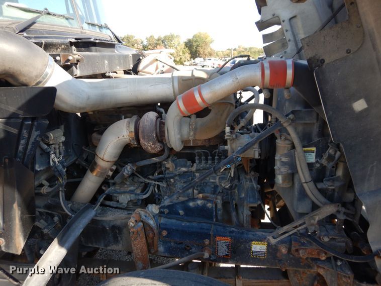 image for item DS1457 1997 Mack RD688S  dump truck