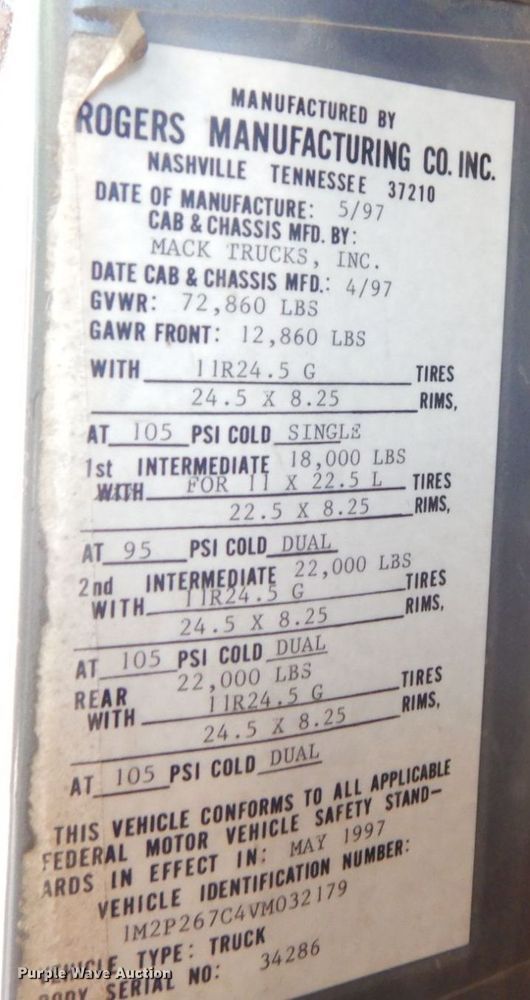 image for item DS1457 1997 Mack RD688S  dump truck