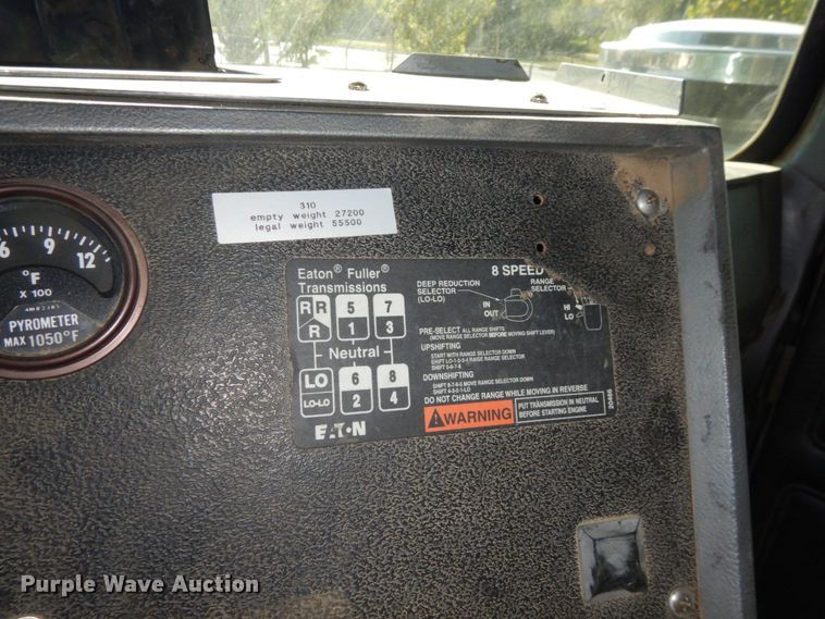 image for item DS1458 1997 Mack RD688S  dump truck