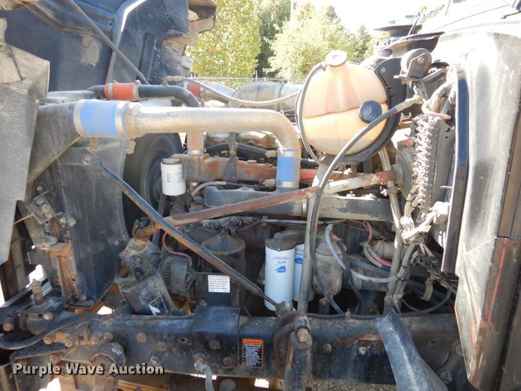 image for item DS1458 1997 Mack RD688S  dump truck