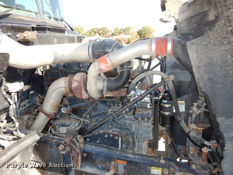 image for item DS1458 1997 Mack RD688S  dump truck