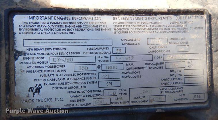 image for item DS1458 1997 Mack RD688S  dump truck