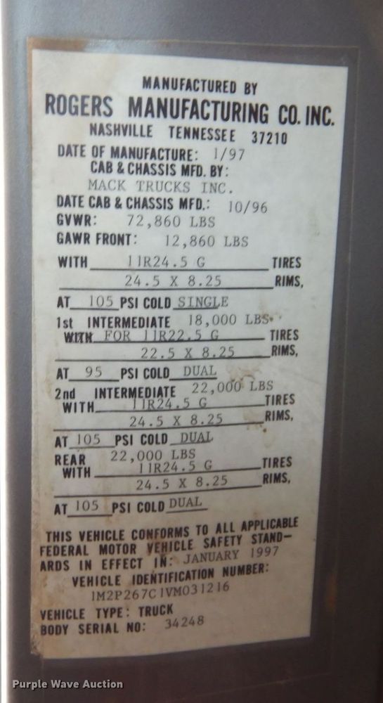 image for item DS1458 1997 Mack RD688S  dump truck