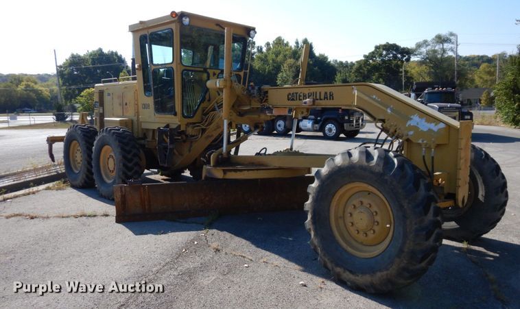 image for item DS1459 1993 Caterpillar 140G  motor grader