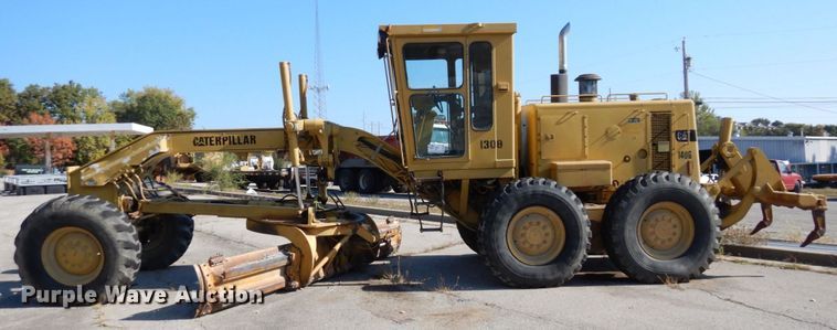 image for item DS1459 1993 Caterpillar 140G  motor grader