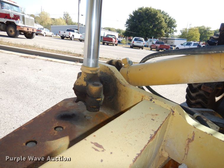 image for item DS1459 1993 Caterpillar 140G  motor grader