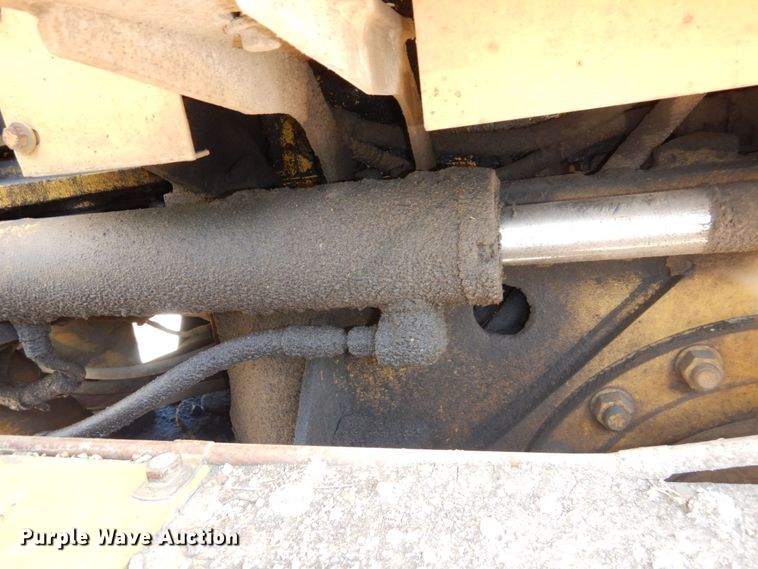 image for item DS1459 1993 Caterpillar 140G  motor grader