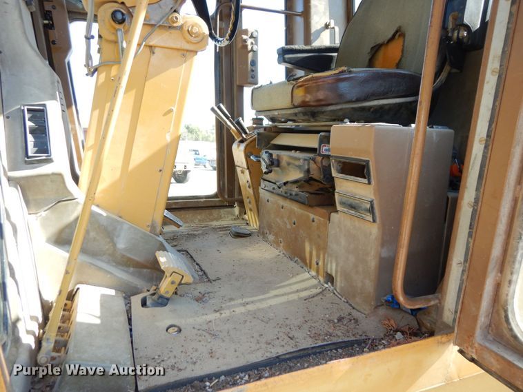 image for item DS1459 1993 Caterpillar 140G  motor grader
