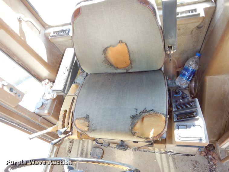 image for item DS1459 1993 Caterpillar 140G  motor grader