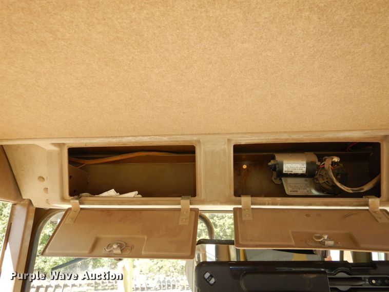 image for item DS1459 1993 Caterpillar 140G  motor grader