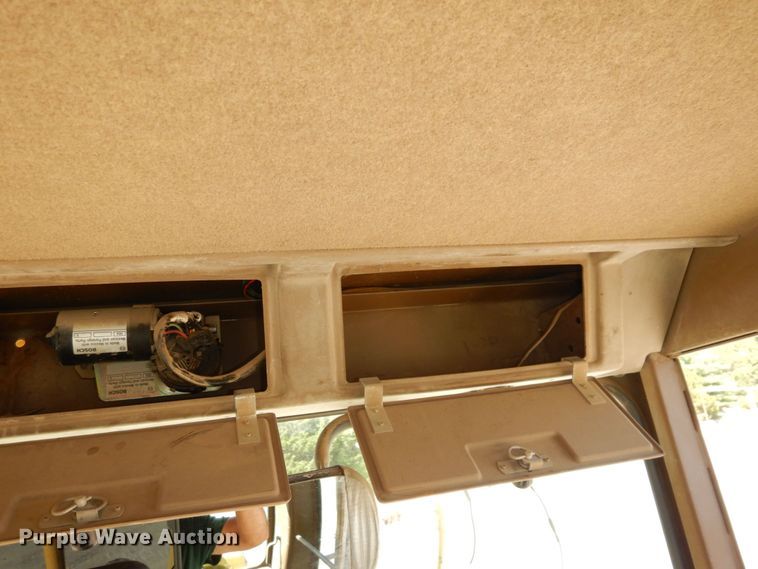 image for item DS1459 1993 Caterpillar 140G  motor grader