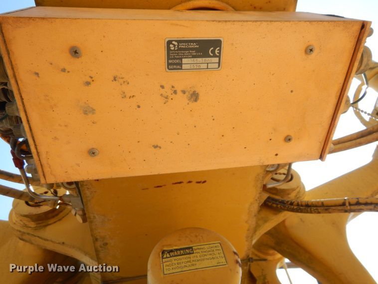 image for item DS1459 1993 Caterpillar 140G  motor grader