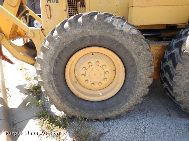 image for item DS1459 1993 Caterpillar 140G  motor grader