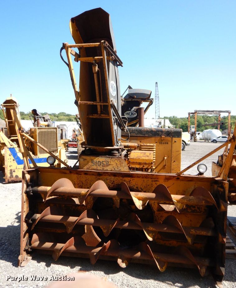 image for item DS8217 Klauer SnoGo MP3D  snow blower