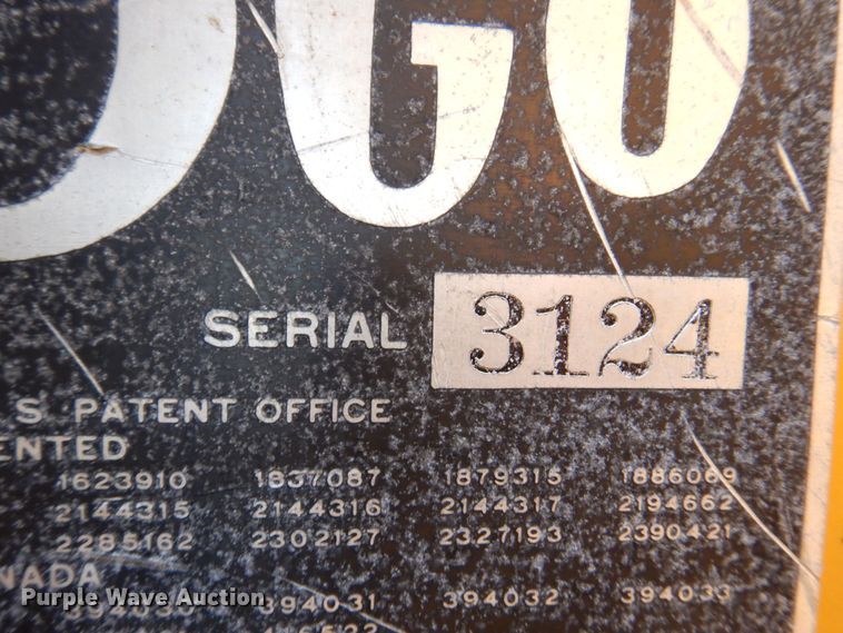 image for item DS8217 Klauer SnoGo MP3D  snow blower