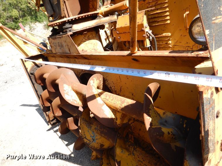 image for item DS8218 Klauer SnoGo MP3D  snow blower