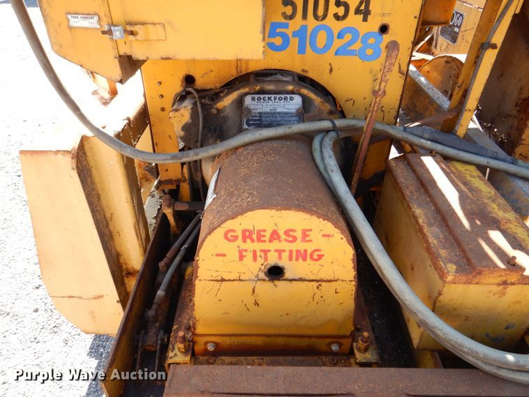 image for item DS8218 Klauer SnoGo MP3D  snow blower