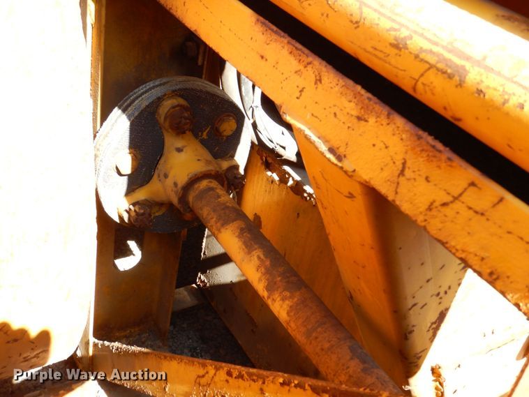 image for item DS8218 Klauer SnoGo MP3D  snow blower