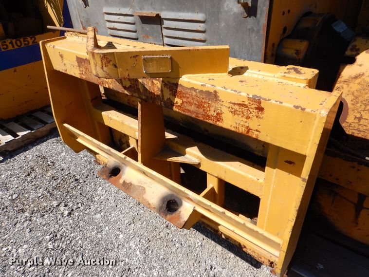 image for item DS8220 Klauer SnoGo MP3D  snow blower